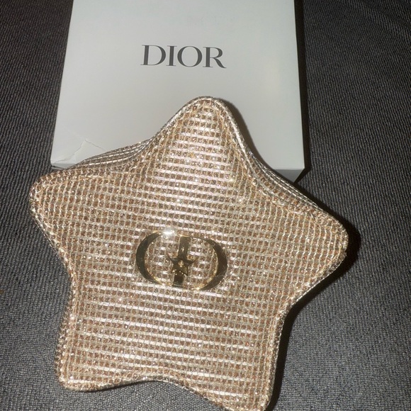 Dior Shimmering Gold Star Holder - Picture 2 of 3